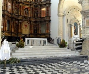 Cartagena Cathedral.  Source: www.panoramio - Photo by Talavan